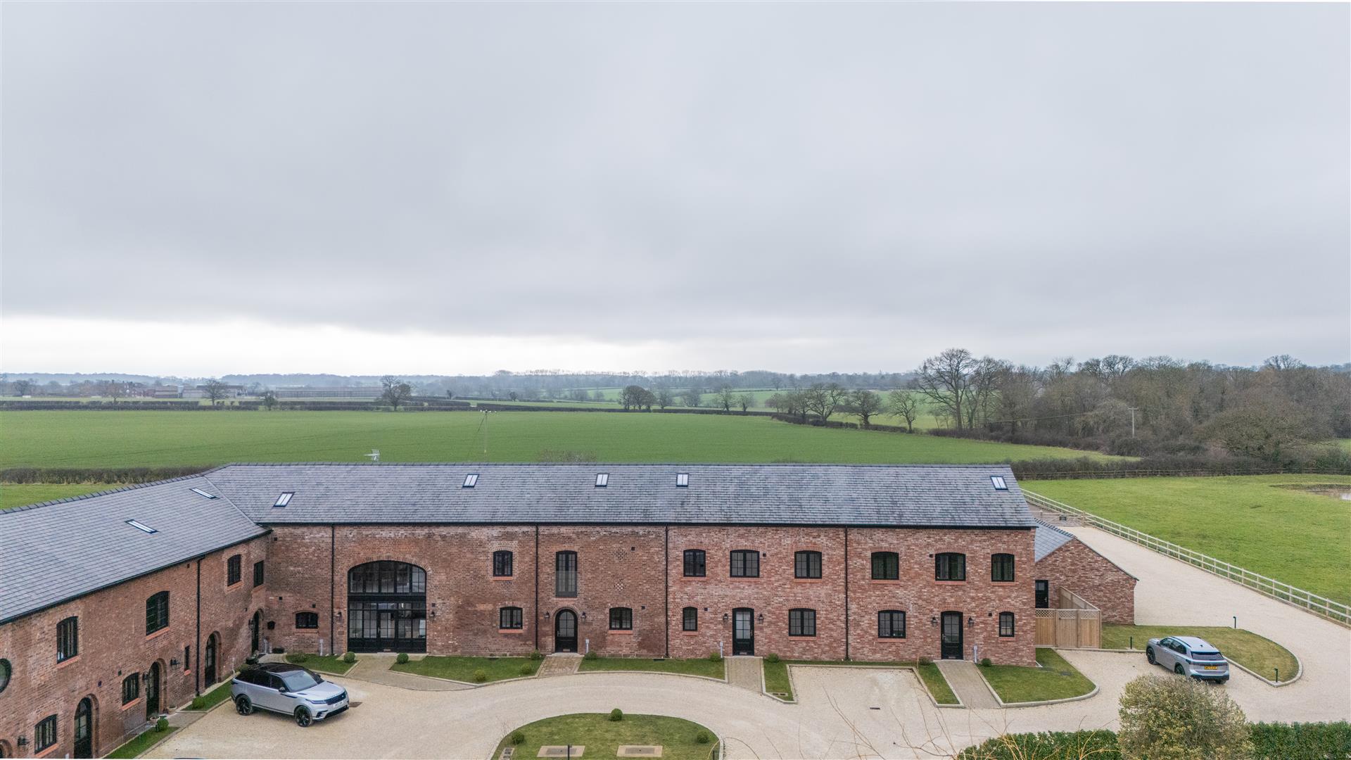 4 bedroom  House for Sale in Chester